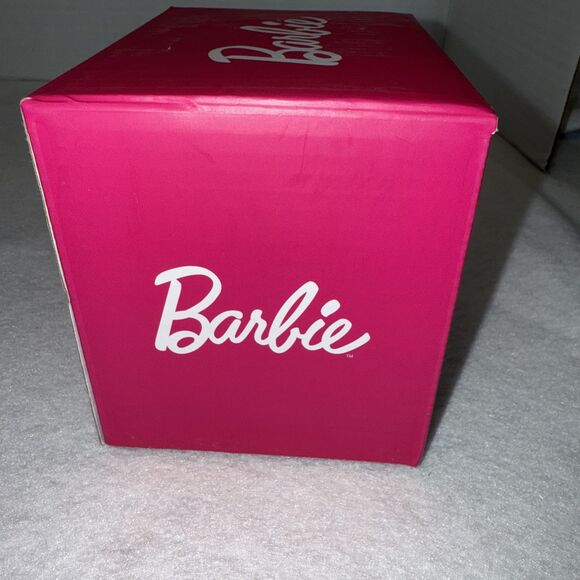 Paladone Barbie Style Icon Collector's 12 oz Coffee, Tea & Hot Chocolate Mug New - Picture 6 of 7